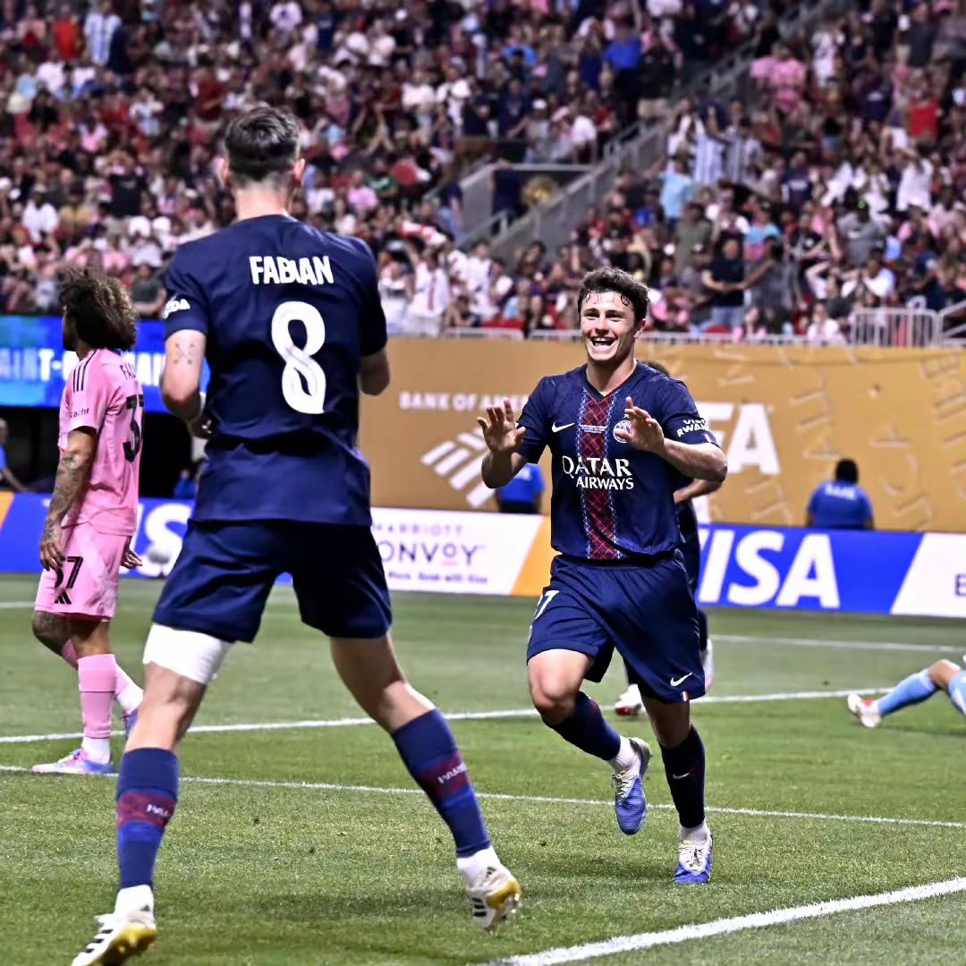 九游登录入口冲刺阶段NBA季后赛焦点战，AC米兰回应争议，质疑声仍在，身体对抗强度拉满的简单介绍